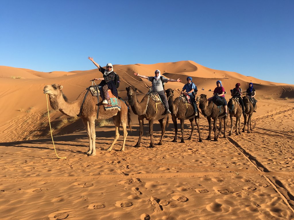 small group tour morocco 2 days tour from Marrakech to Merzouga 2 día tour de Marrakech