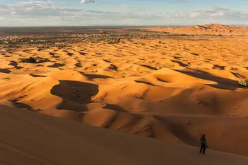 Tour de 11 días por el desierto desde Tánger Tour de 10 días de Tánger a Marrakech Circuitos desde Tánger 8 dias